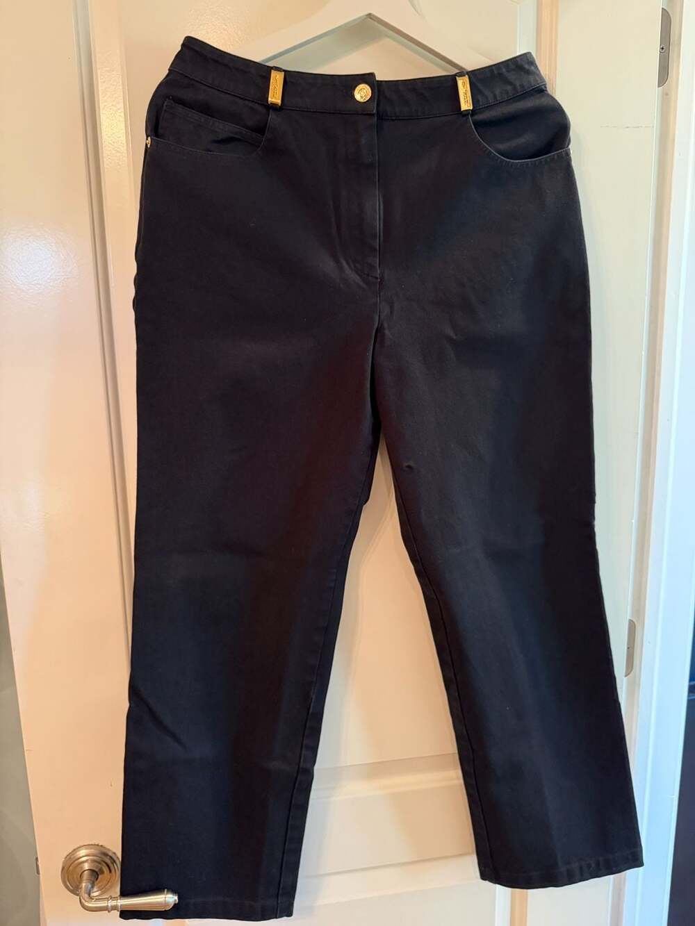 St. John Sport Pants Size 10 Black Cotton Gold Hardware